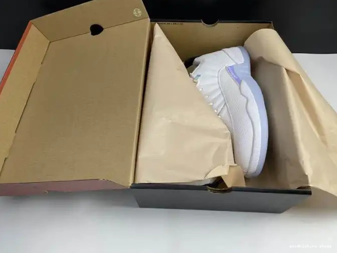 Rep (2021) 12 AIR LOW RETRO JORDAN EASTER DB0733-190 0518
